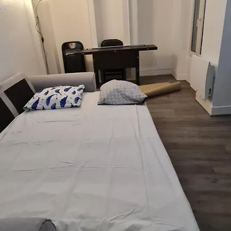 Апартаменты Appartement Pantin
